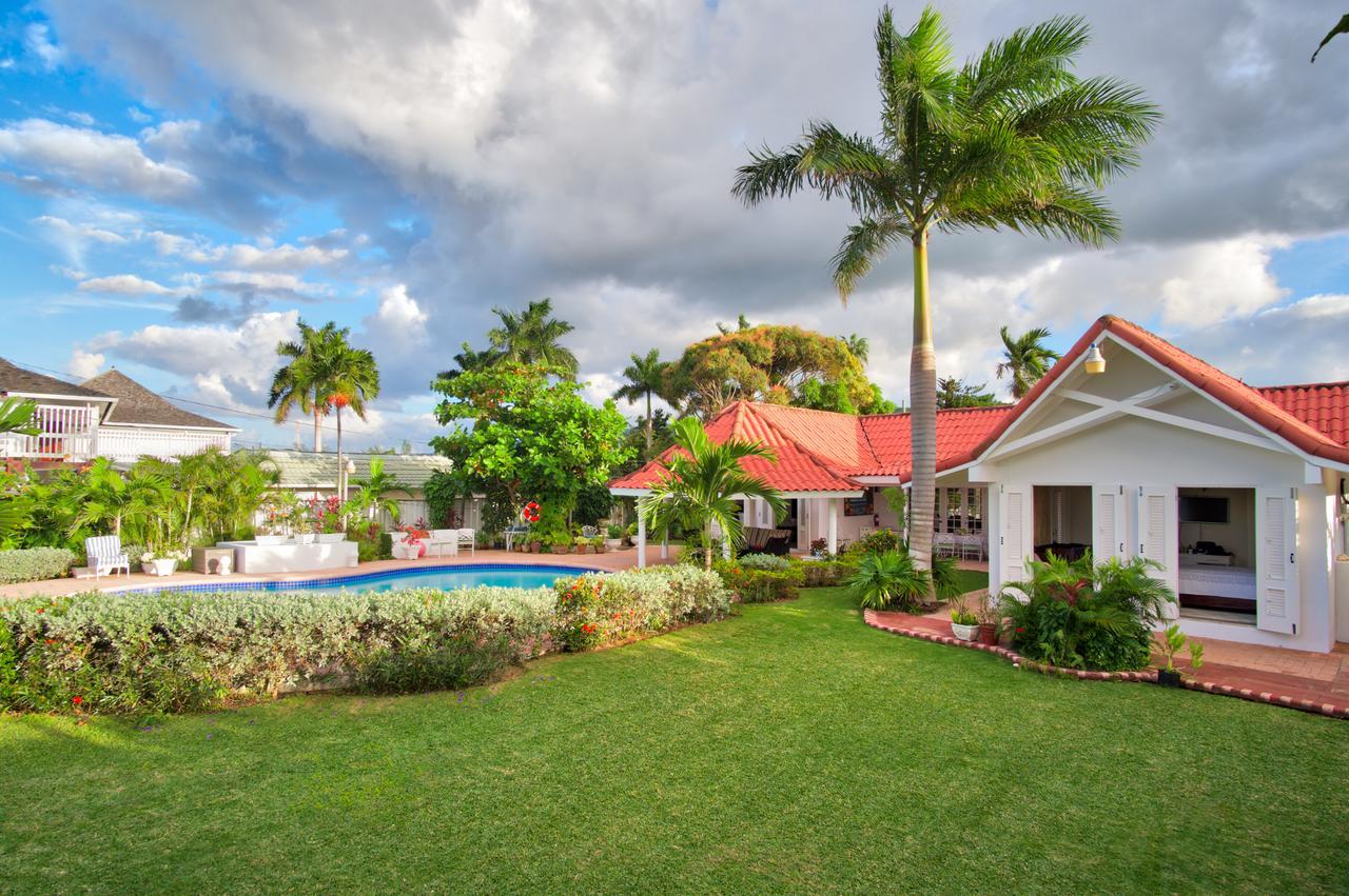 Sunspot Villa Runaway Bay Exteriér fotografie